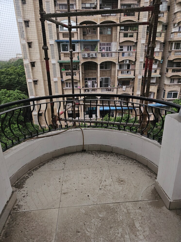 Entrance, sector 22 dwarka 3 Bedroom 1500 Sq.Ft. Apartment In Sector 22 Dwarka Delhi 9102424