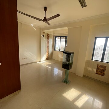 Living Room in 2 BHK Apartment at Avinash Apartments, Seven Bunglow – for Rent