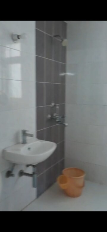 Bathroom in 3.5 BHK Apartment at Omaxe New Heights, Sector 78 – for Rent