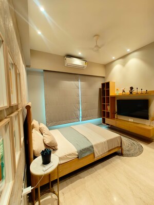 3 BHK Apartment For Sale in Peninsula Salsette 27, Byculla