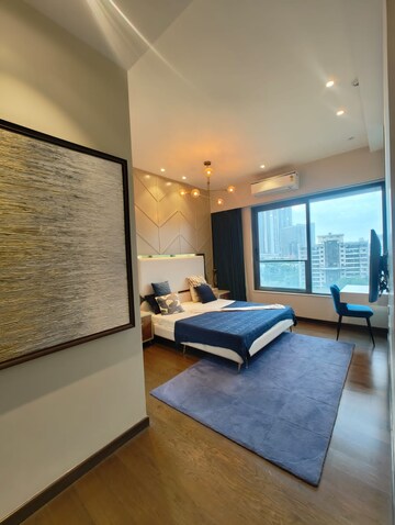 Bedroom in 3 BHK Apartment at Peninsula Salsette 27, Byculla – for Sale