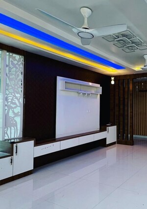 Room in 3 BHK Apartment at Experion Windchants, Sector 112 – for Sale