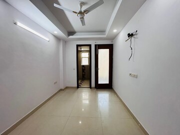 Building Lobby in 3 BHK Builder Floor at Chittaranjan Park – for Rent