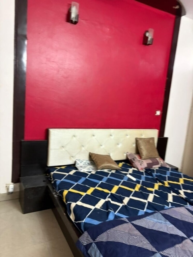 Bedroom, srs-residency 3 Bedroom 1850 Sq.Ft. Apartment In Sector 88 Faridabad 9102521