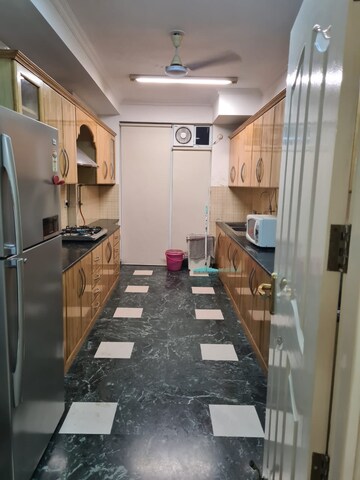 Kitchen in 4 BHK Apartment at DLF Westend Heights, Sector 53 – for Rent