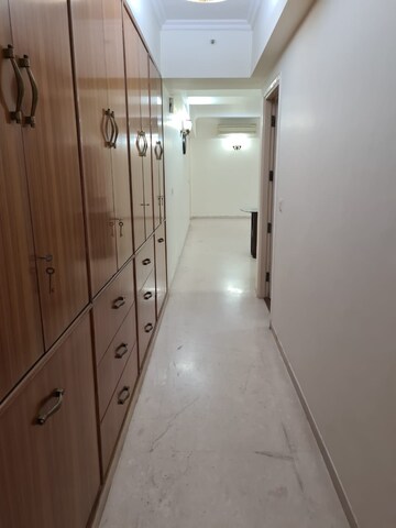 Building Lobby in 4 BHK Apartment at DLF Westend Heights, Sector 53 – for Rent