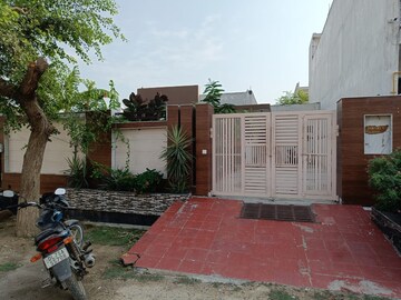 2 BHK Independent House For Rent in Lucky Palm Greens, Knowledge Park V Greater Noida