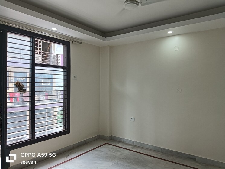 Room, nangal dewat 2 Bedroom 1000 Sq.Ft. Builder Floor In Nangal Dewat Delhi 9102550