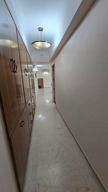 Building Lobby in 4 BHK Apartment at DLF Westend Heights, Sector 53 – for Rent