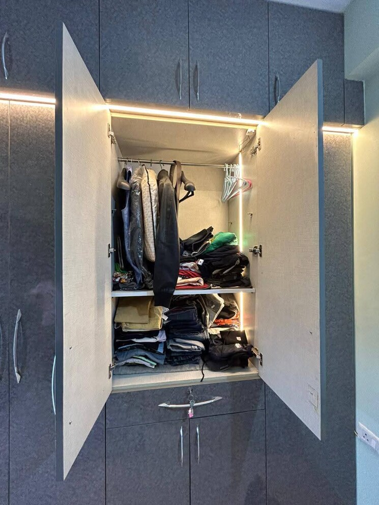 undefined, freedom fighters enclave 3 Bedroom 1350 Sq.Ft. Builder Floor In Freedom Fighters Enclave Delhi 9102562