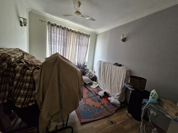 Team Area in 2 BHK Apartment at ROF Aalayas, Sector 102 – for Rent