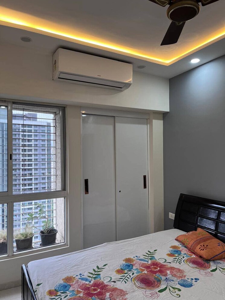 Bedroom, lodha-amara 2 Bedroom 900 Sq.Ft. Apartment In Kolshet Road Thane 9102589