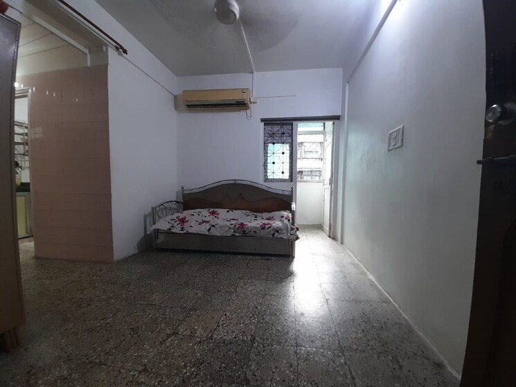  Parking, gokuldham-chs-goregaon 1 Bedroom 440 Sq.Ft. Apartment In Goregaon East Mumbai 9102608