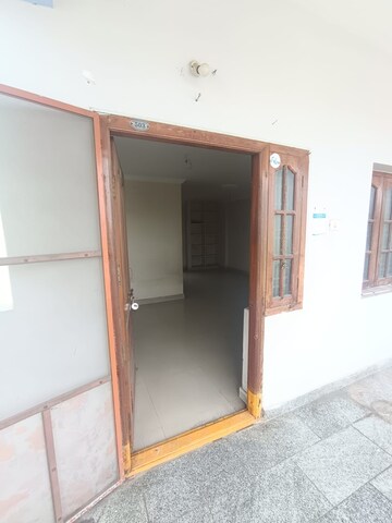 Room in 2 BHK Apartment at Nacharam – for Rent