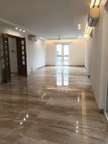 3 BHK Builder Floor For Rent in Saket