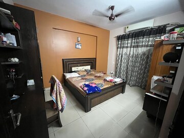 Bedroom in 2 BHK Apartment at OP Floridaa, Sector 82 – for Rent