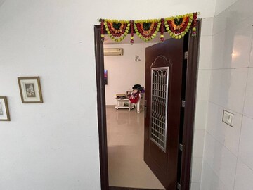 Furnished Amenities in 2 BHK Apartment at Freedom Fighters Enclave – for Rent