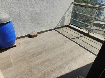 Staircase in 2 BHK Apartment at Akshay Floria, Anand Nagar – for Rent