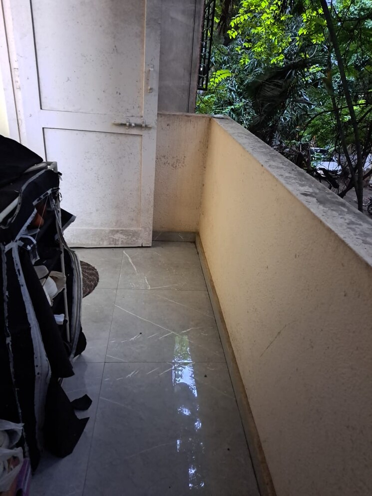 Balcony, deepa-chs-aundh 2 Bedroom 850 Sq.Ft. Apartment In Aundh Pune 9102680