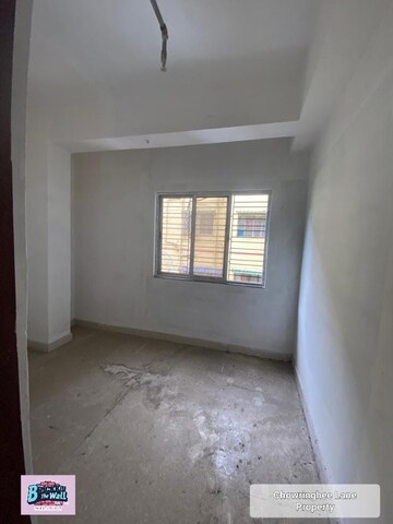 Room in  Showroom at Chowringhee – for Sale