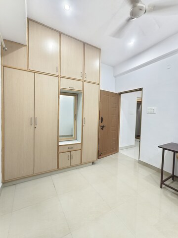 Room in 2 BHK Builder Floor at Hsr Layout – for Rent