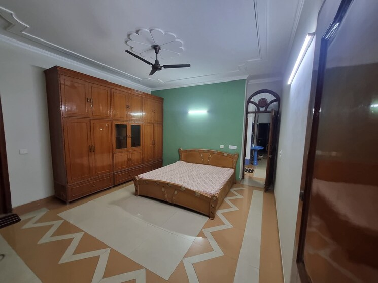 Kitchen, sainik farm 3 Bedroom 2700 Sq.Ft. Villa In Sainik Farm Delhi 9102696