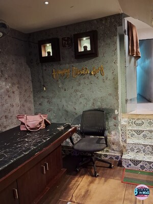 Kitchen in  Showroom at Hindustan Park – for Sale