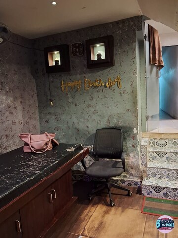 Kitchen in  Showroom at Hindustan Park – for Sale