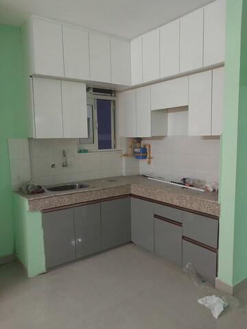 Staircase in 2.5 BHK Apartment at ROF Amaltas, Sector 92 – for Rent