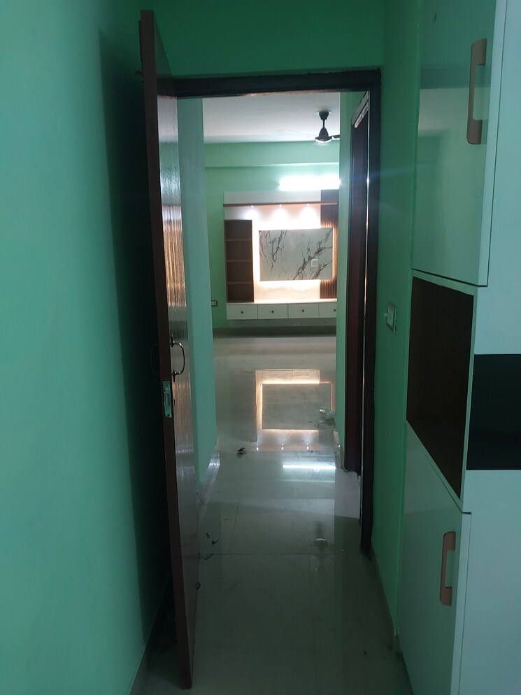 Kitchen, rof-amaltas 2.5 Bedroom 645 Sq.Ft. Apartment In Sector 92 Gurgaon 9102707