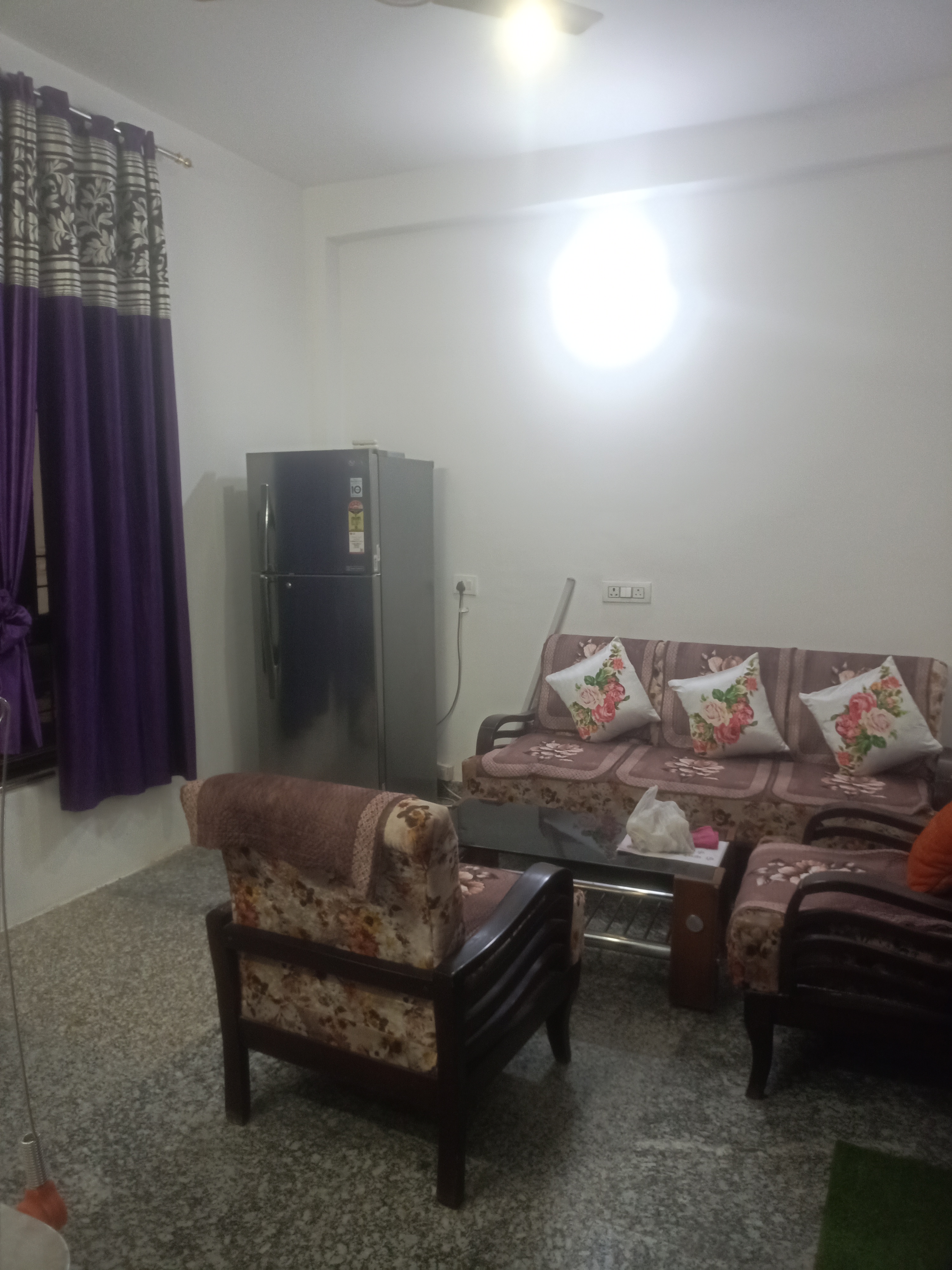 2 BHK Apartment For Rent in Vasant Kunj
