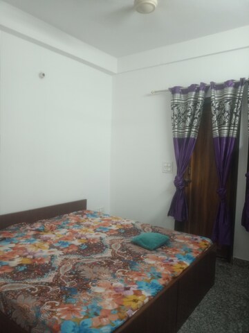 Bedroom in 2 BHK Apartment at Vasant Kunj – for Rent