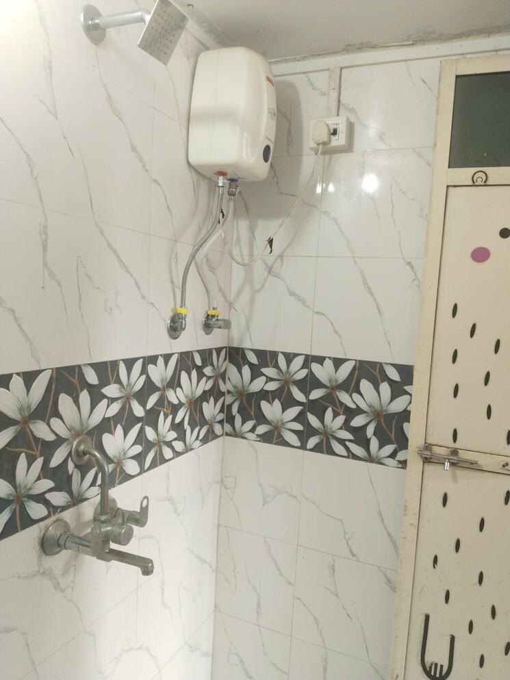 Bathroom, pushpak nagar 2 Bedroom 1000 Sq.Ft. Apartment In Pushpak Nagar Navi Mumbai 9102719