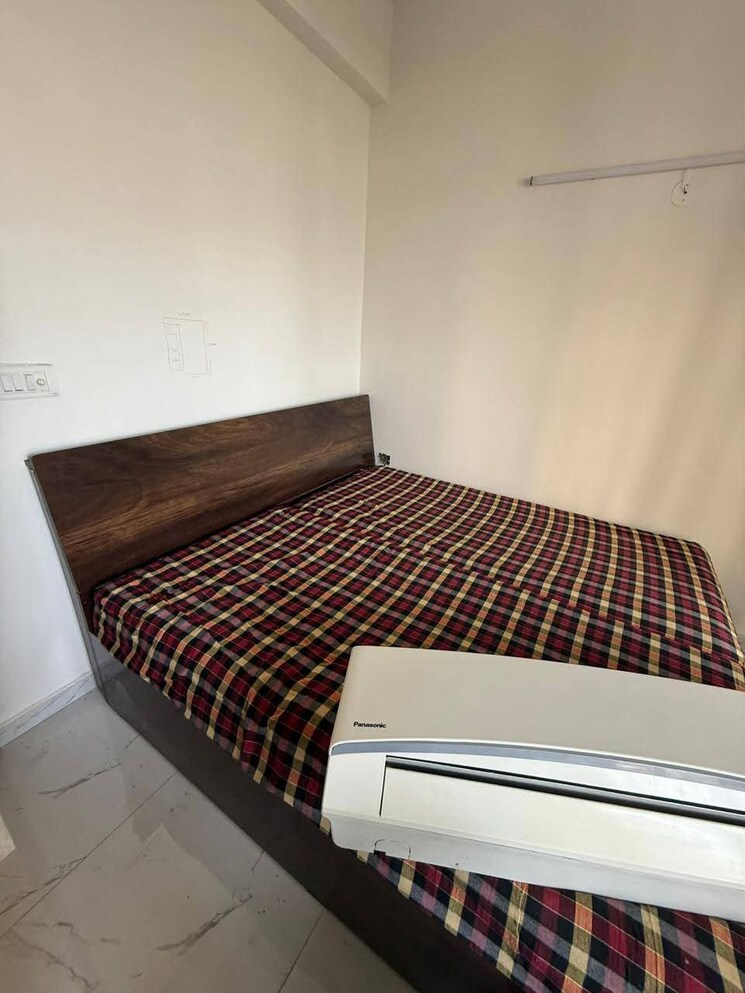 Bedroom, freedom fighters enclave 2 Bedroom 900 Sq.Ft. Builder Floor In Freedom Fighters Enclave Delhi 9102736