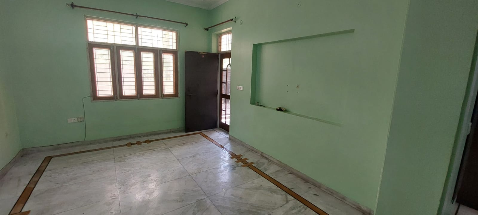 2 BHK + Extra Room Independent House For Rent in Gomti Nagar
