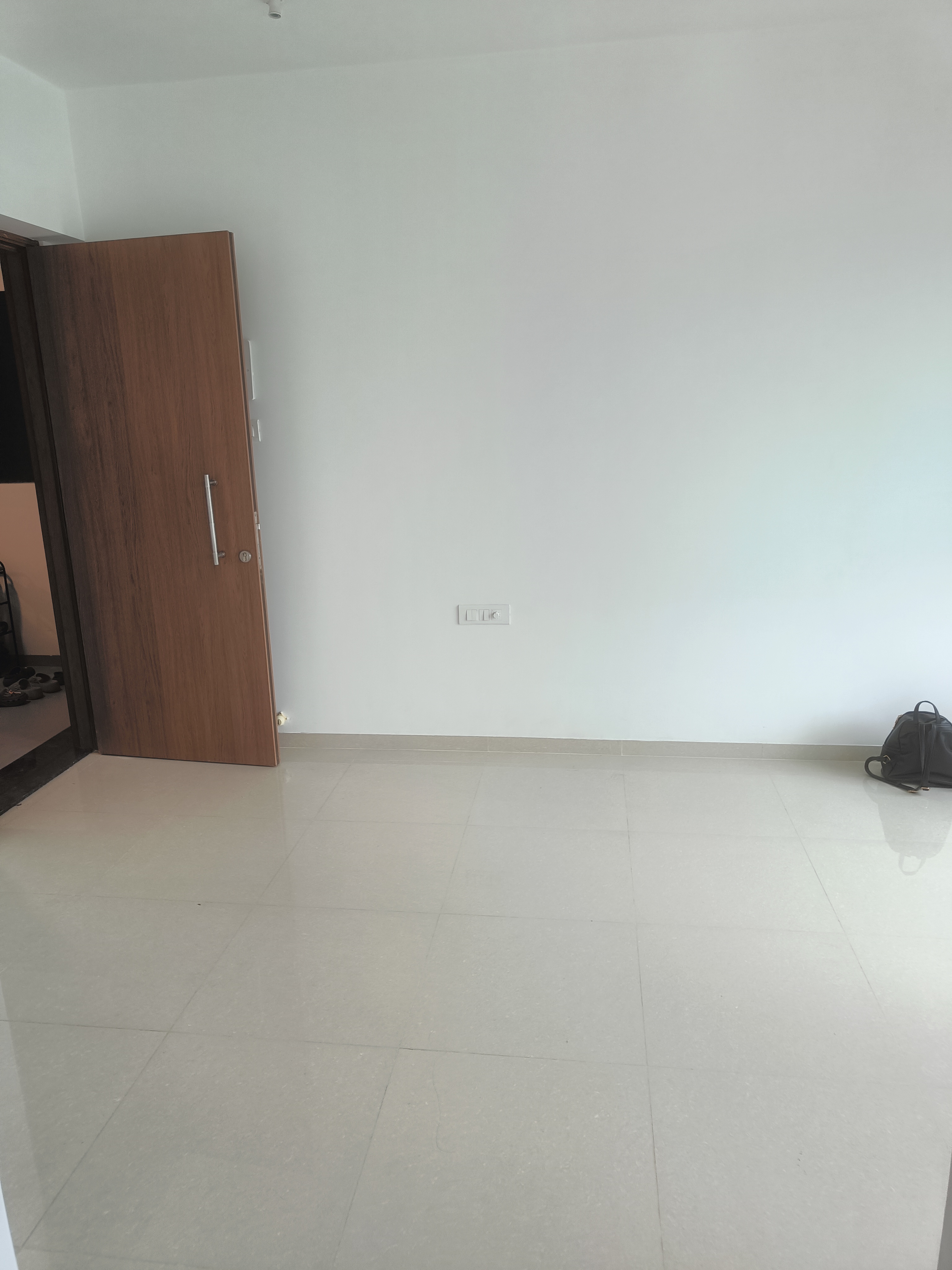2 BHK + Extra Room Apartment For Rent in Piramal Vaikunth