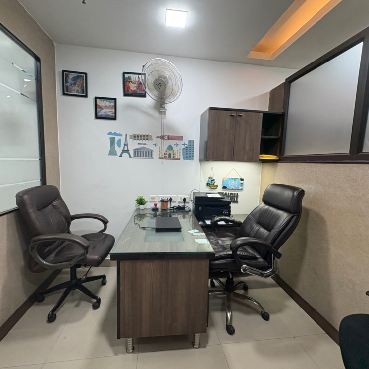 Team Area, netaji subhash place Commercial Office Space 580 Sq.Ft. In Netaji Subhash Place Delhi 9102901