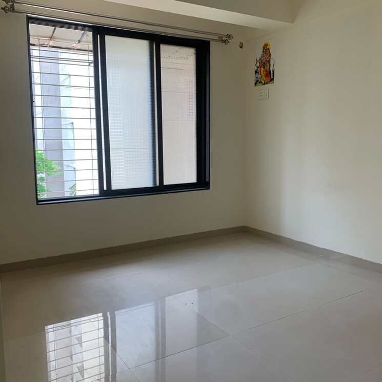 Room, krishna-classic 2 Bedroom 600 Sq.Ft. Apartment In Babhai Naka Mumbai 9102897