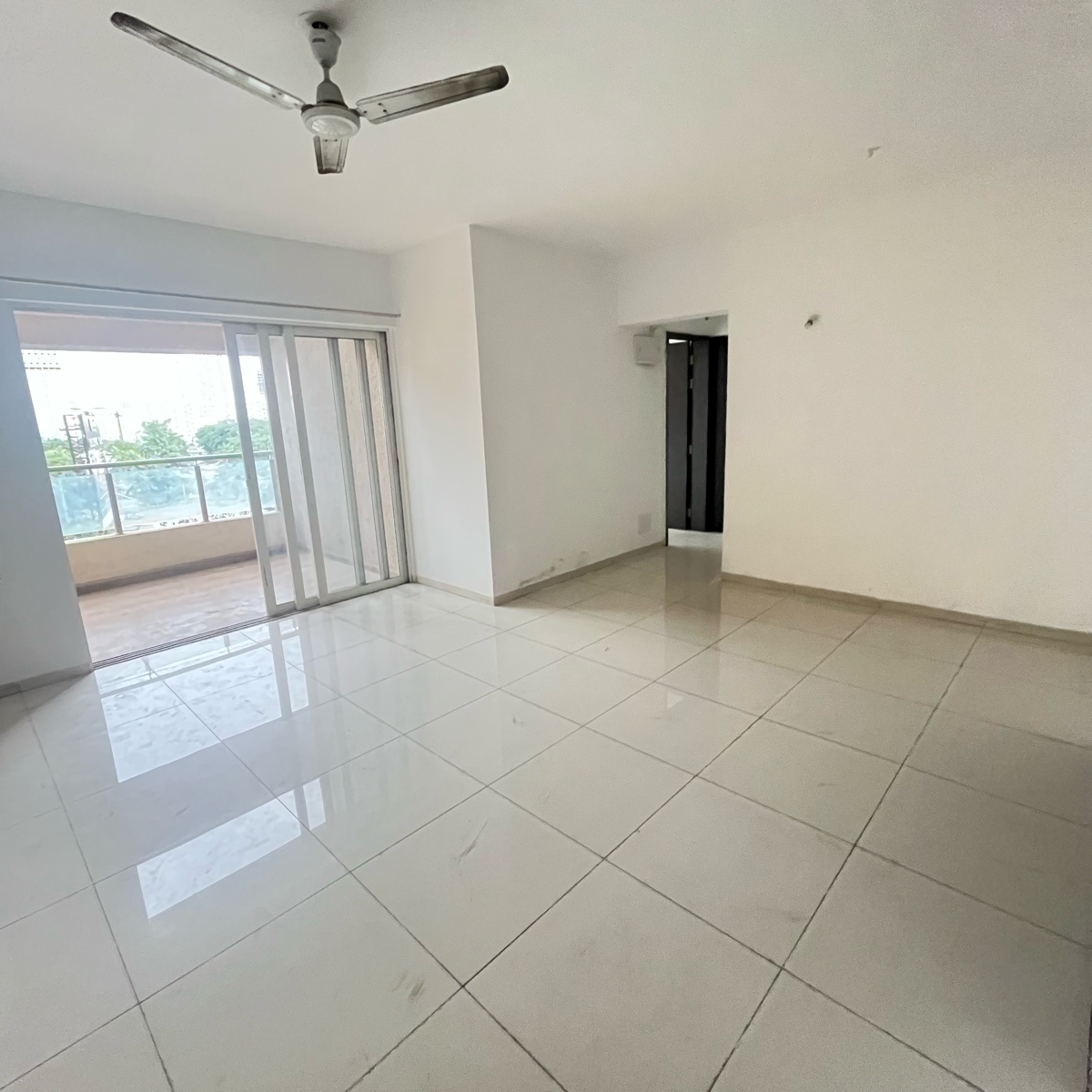 2 BHK + Pooja Room Apartment For Rent in Kolte Patil Western Avenue