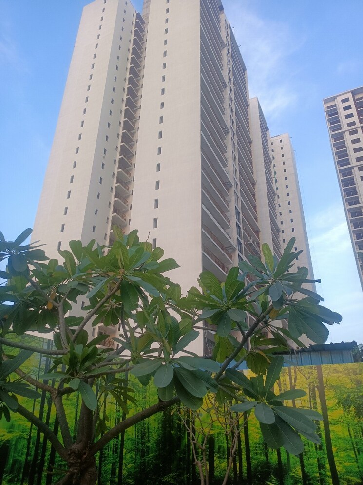 Exterior View, godrej-woods 4 Bedroom 3360 Sq.Ft. Apartment In Sector 43 Noida 9102934