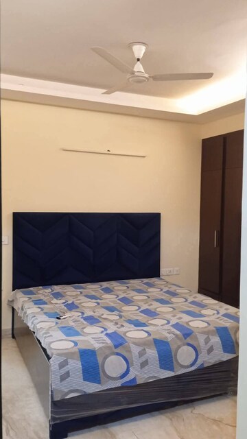 Master Bedroom in 1 BHK Builder Floor at Saket – for Rent