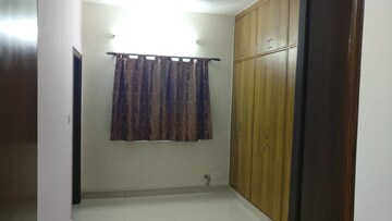 Room in 3 BHK Apartment at Vasant Kunj – for Rent