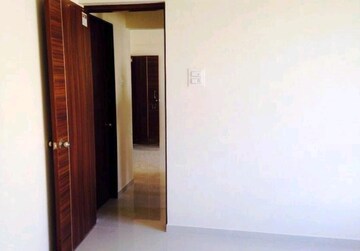 Room in 1 BHK Apartment at Bhoomi Acres, Waghbil – for Rent