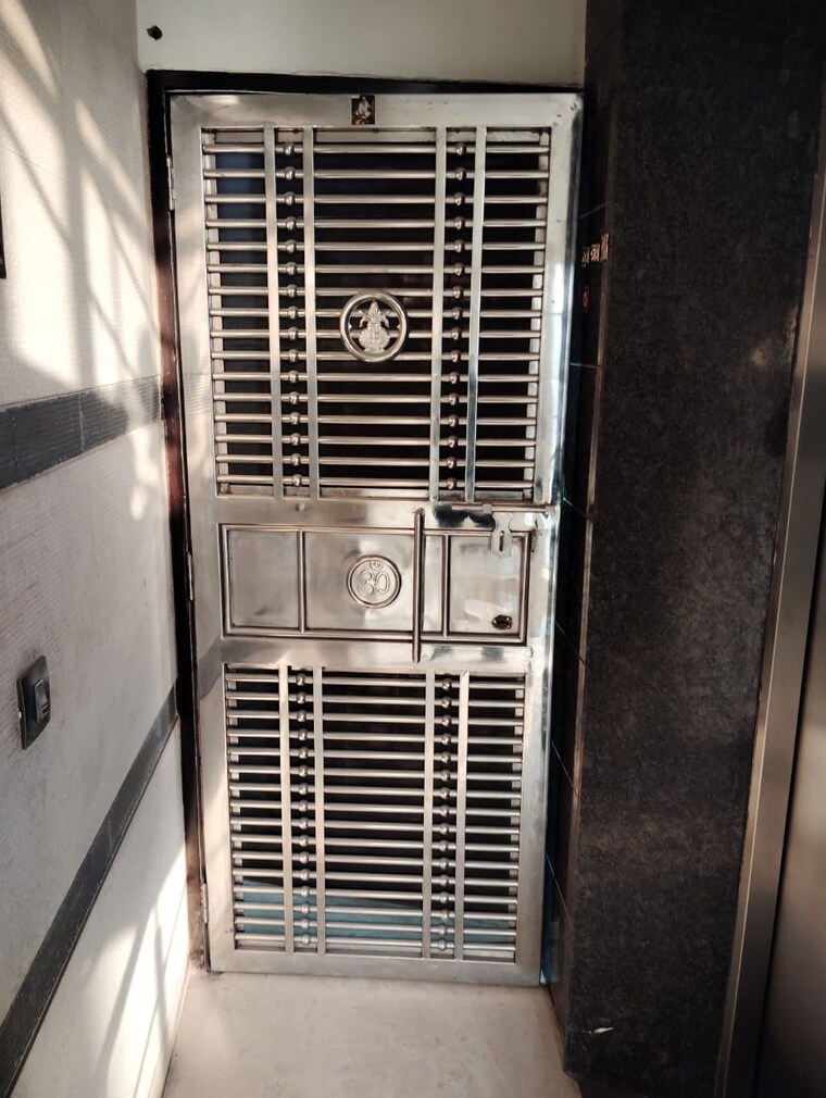 undefined, rohini sector 11 3 Bedroom 1300 Sq.Ft. Builder Floor In Rohini Sector 11 Delhi 9103031