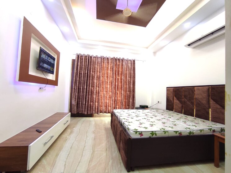 Bedroom, ss-100 3 Bedroom 2500 Sq.Ft. Builder Floor In Sector 49 Gurgaon 9103035