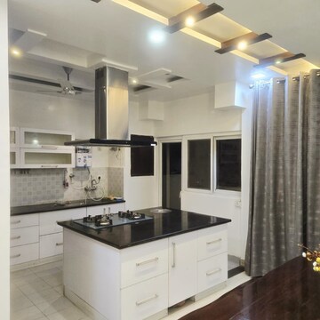 Kitchen in 3.5 BHK Apartment at Eldeco Elegance, Gomti Nagar – for Rent