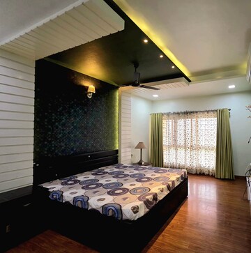 Kitchen in 3.5 BHK Apartment at Eldeco Elegance, Gomti Nagar – for Rent