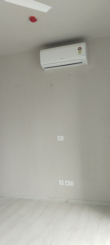 Room in 2 BHK Apartment at M3M Heights, Sector 65 – for Rent