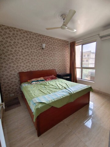 Bedroom in 3 BHK Apartment at Unitech Uniworld Gardens 2, Sector 47 – for Rent