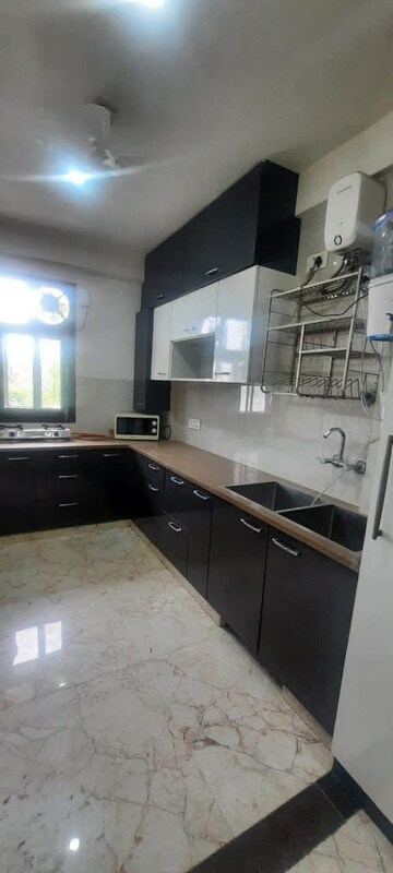 Kitchen in 2.5 BHK Builder Floor at West Sant Nagar – for Sale